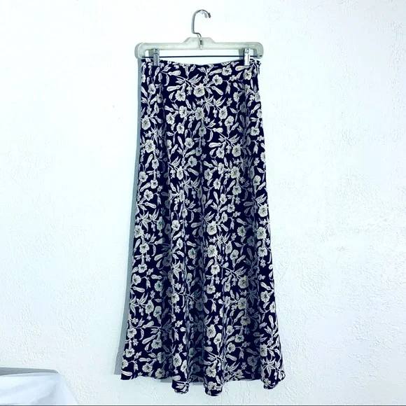 Vintage Black and Cream Floral Solid Maxi Skirt - Picture 1 of 3